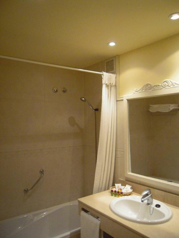 Double or Twin Room Terrace,63104302:JPEG